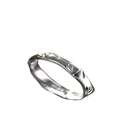Sophisticated Garment with a Clean Classic Look