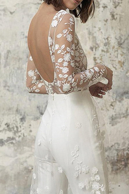 Sophisticated Garment with a Clean Classic Look