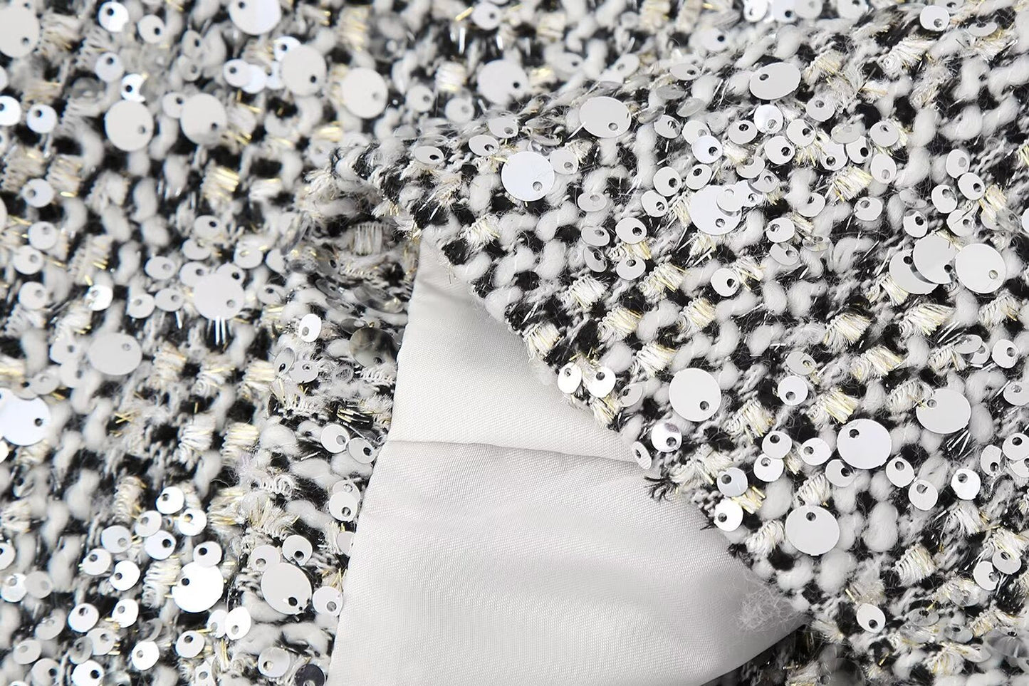 Well Tailored Garment with a Graceful Silhouette