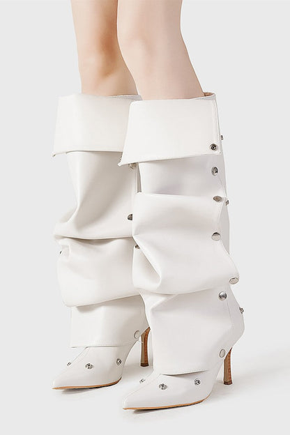 Polished Boots with an Effortless Classic Look