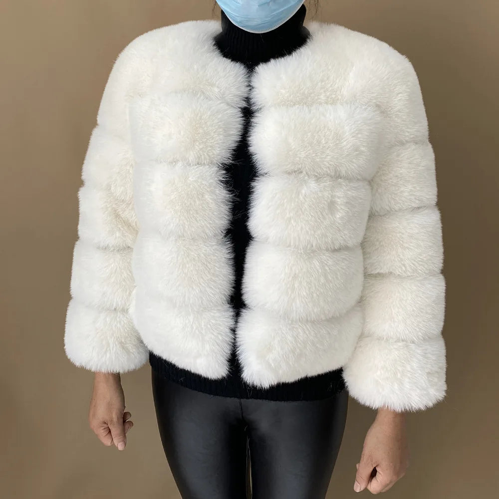 Gracefully Styled Coat for Any Occasion
