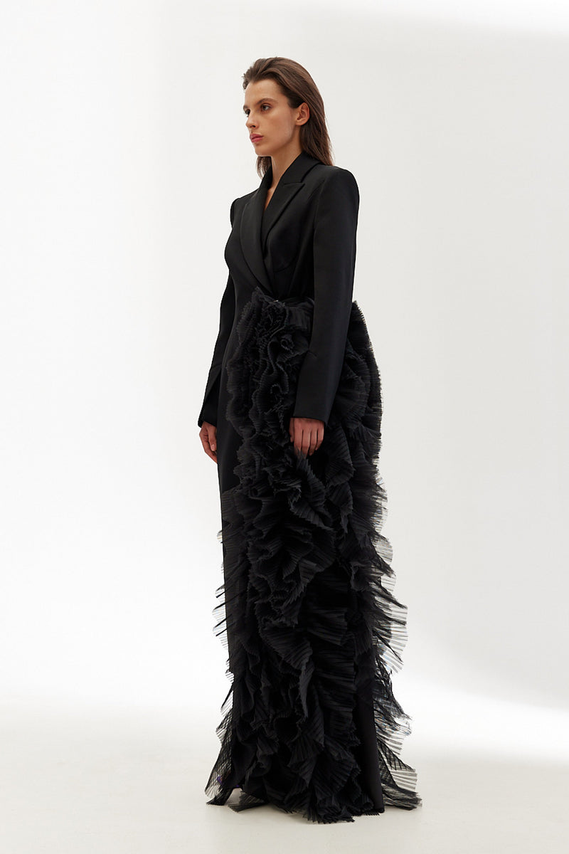 Classic Vintage Coat with a Flattering Fit