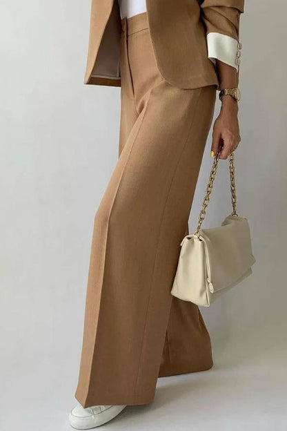 Sophisticated Pants with a Clean Classic Look