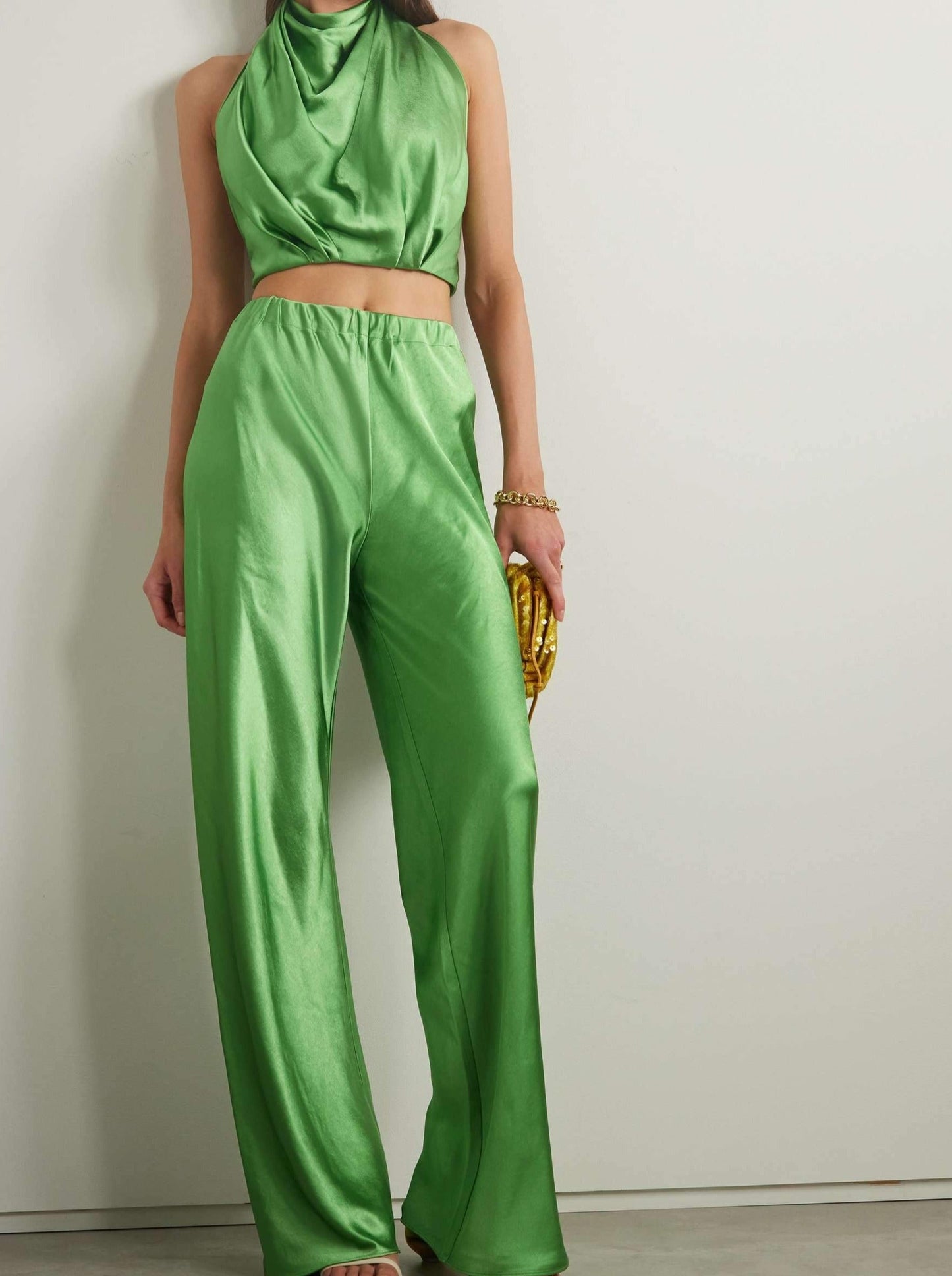 Classic Vintage Top with a Flattering Fit