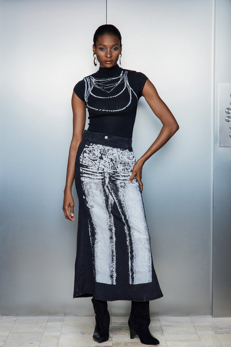 Classic Vintage Garment with a Flattering Fit