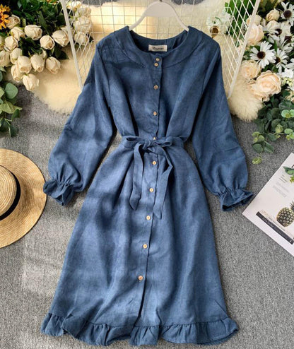 Sophisticated Dress with a Clean Classic Look