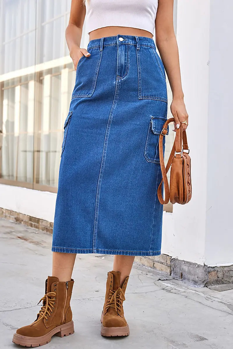 Well Tailored Garment with a Graceful Silhouette