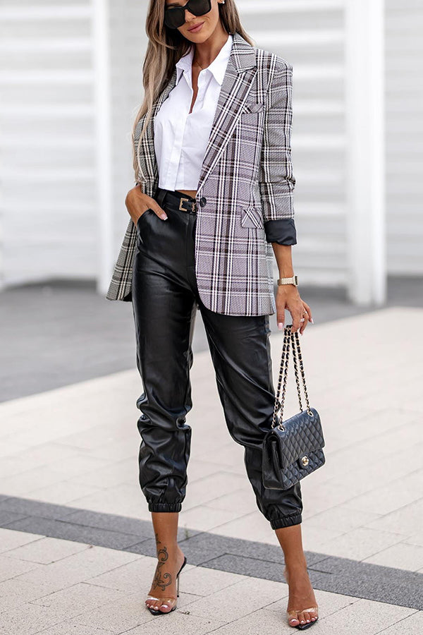 Classic Vintage Pants with a Flattering Fit