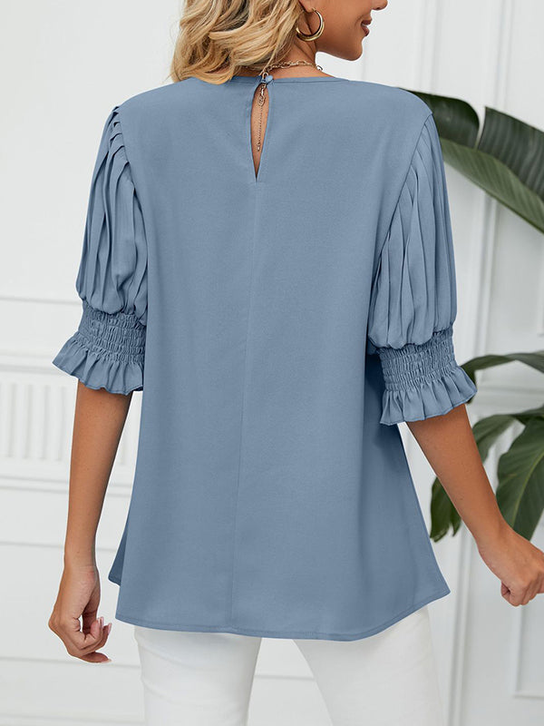 Beautifully Finished T-Shirt in a Timeless Design