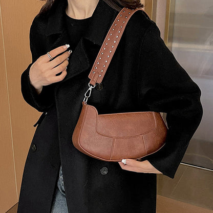 Well Tailored Bag with a Graceful Silhouette
