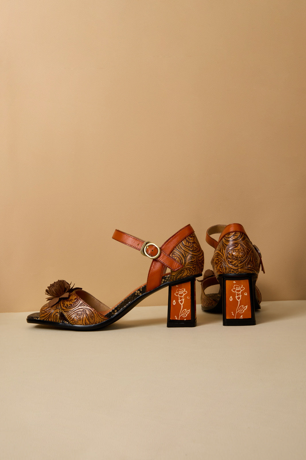 A Vintage Style Heels with Delicate Timeless Details