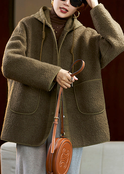 Elegantly Styled Coat for Everyday Wear