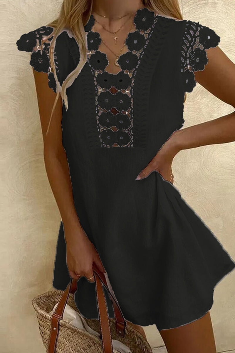 Classic Vintage Dress with a Flattering Fit