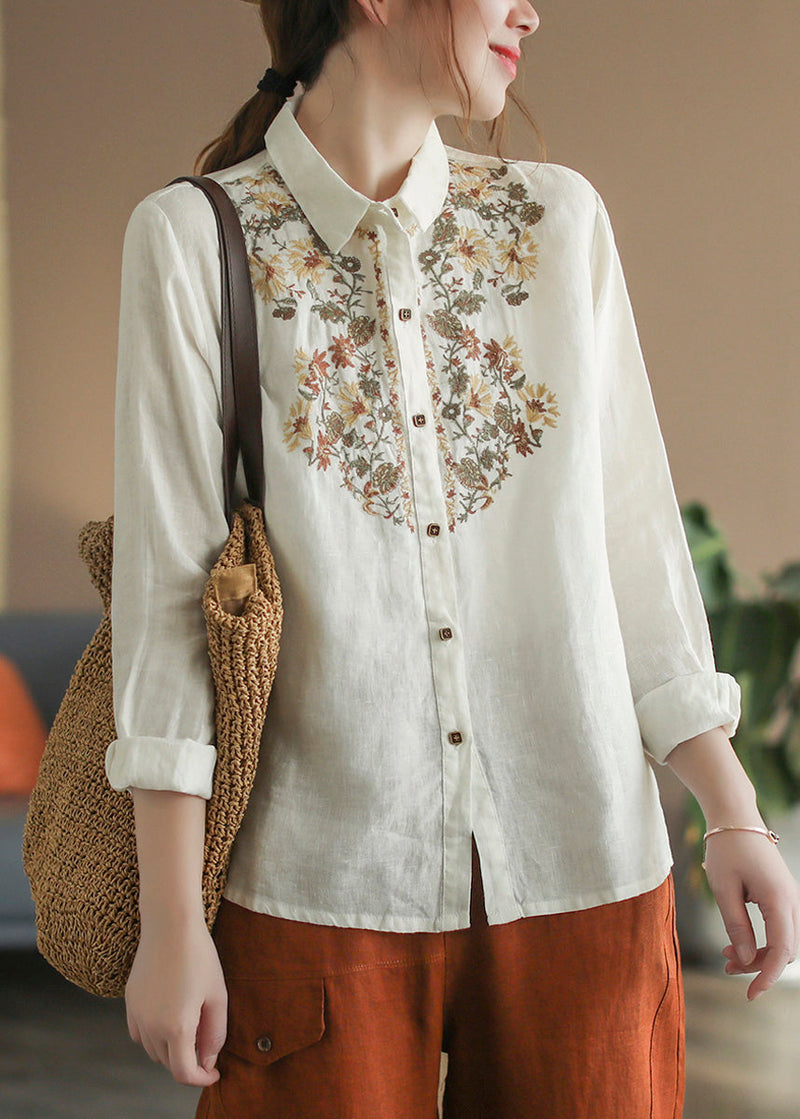 Well Tailored Top with a Graceful Silhouette