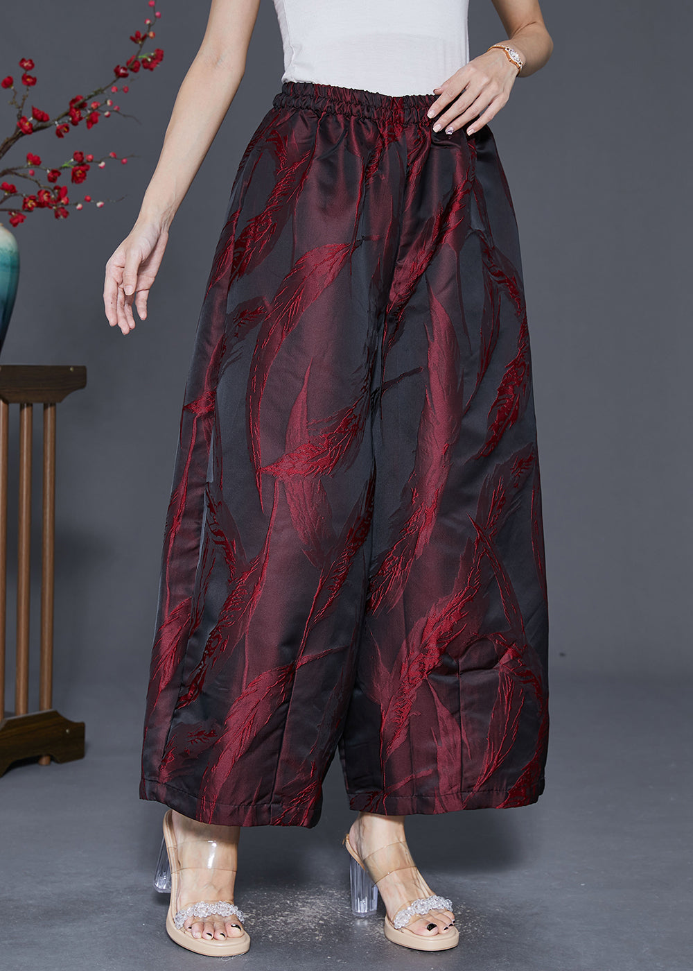 Elegantly Styled Pants for Everyday Wear