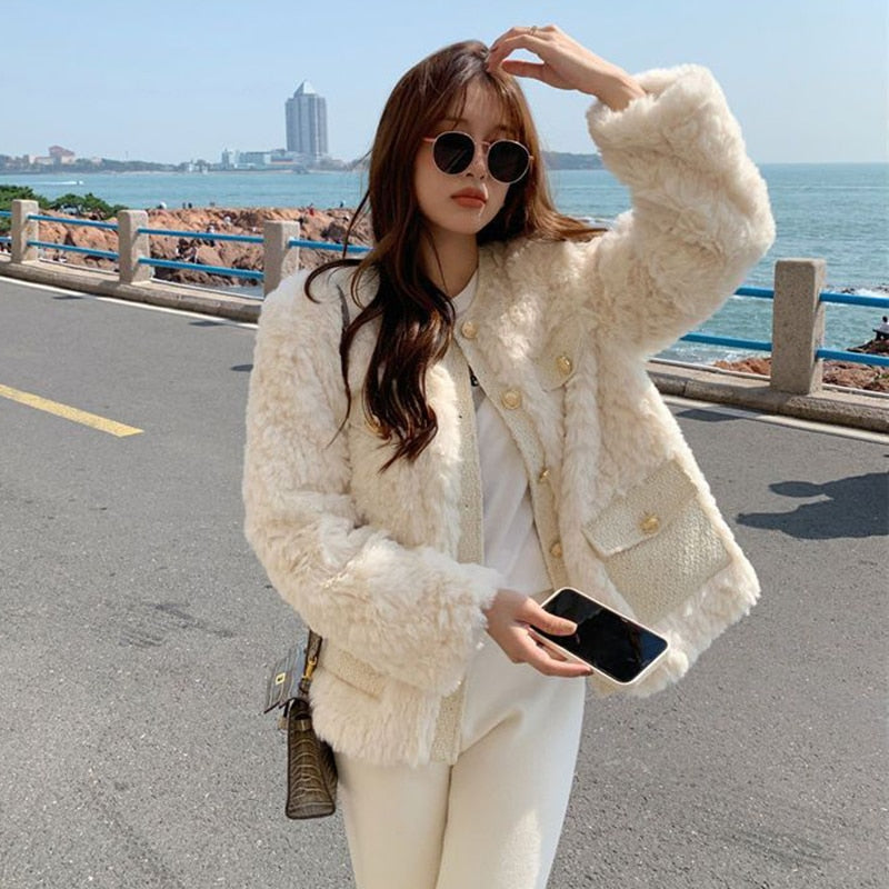 Gracefully Styled Coat for Any Occasion