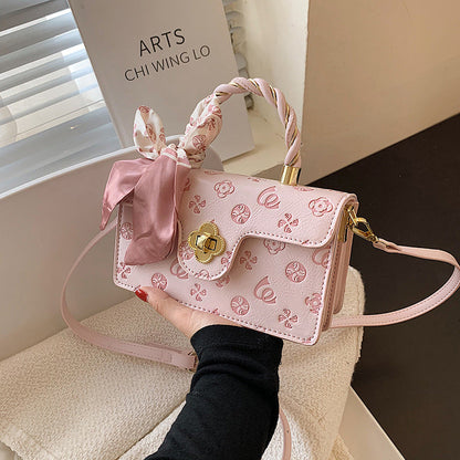 Beautifully Balanced Bag with Timeless Character