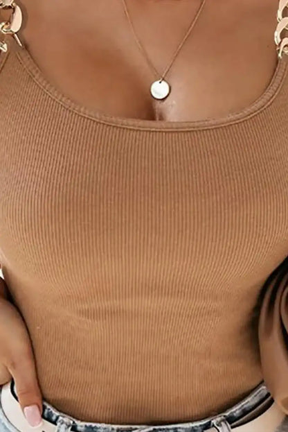 Beautifully Finished Top in a Timeless Design