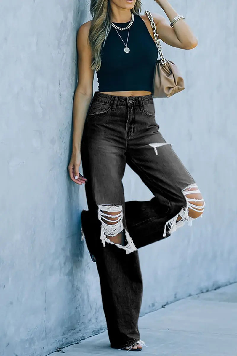 A Vintage Style Pants with Delicate Timeless Details