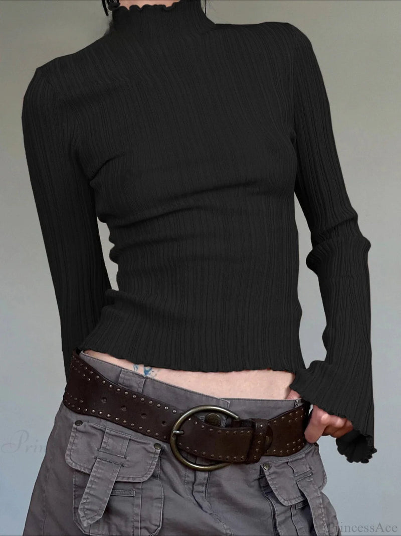 Beautifully Crafted Top in a Classic Style