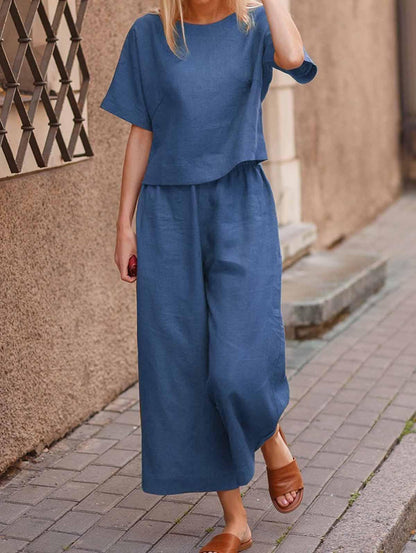 Classic Vintage Pants with a Flattering Fit