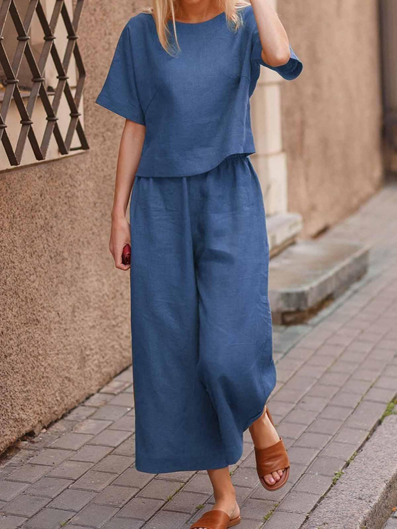 Classic Vintage Pants with a Flattering Fit