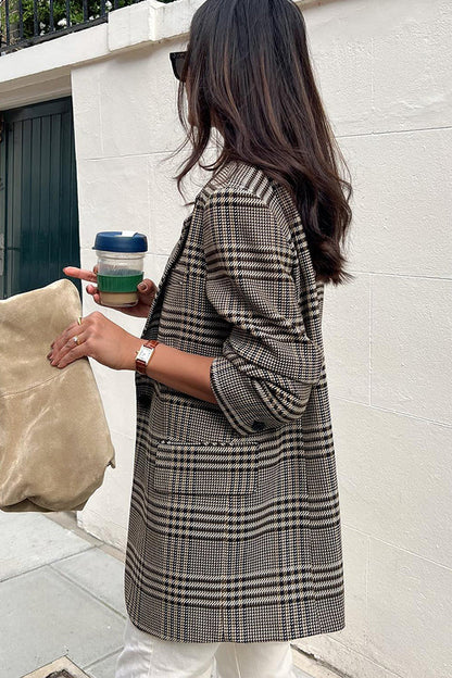 Classic Vintage Jacket with a Flattering Fit
