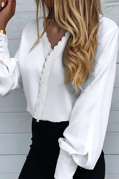 Well Tailored Top with a Graceful Silhouette