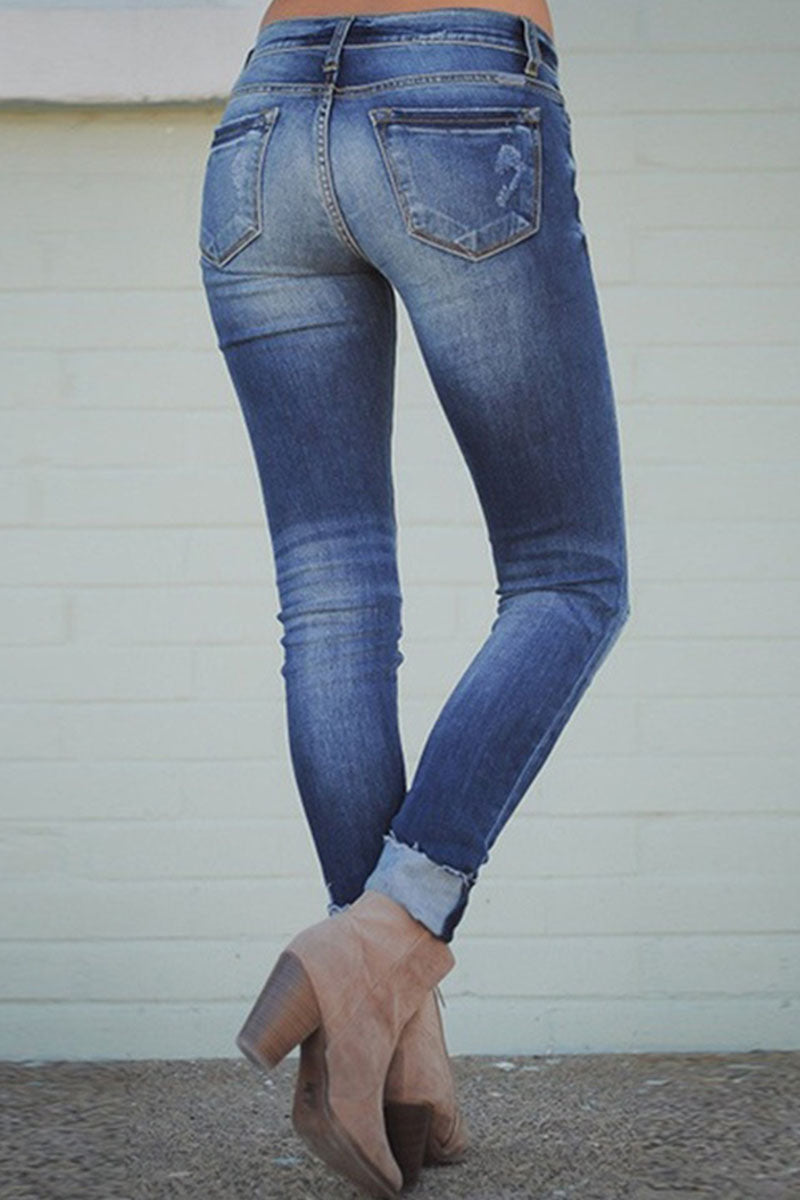 Sophisticated Garment with a Clean Classic Look