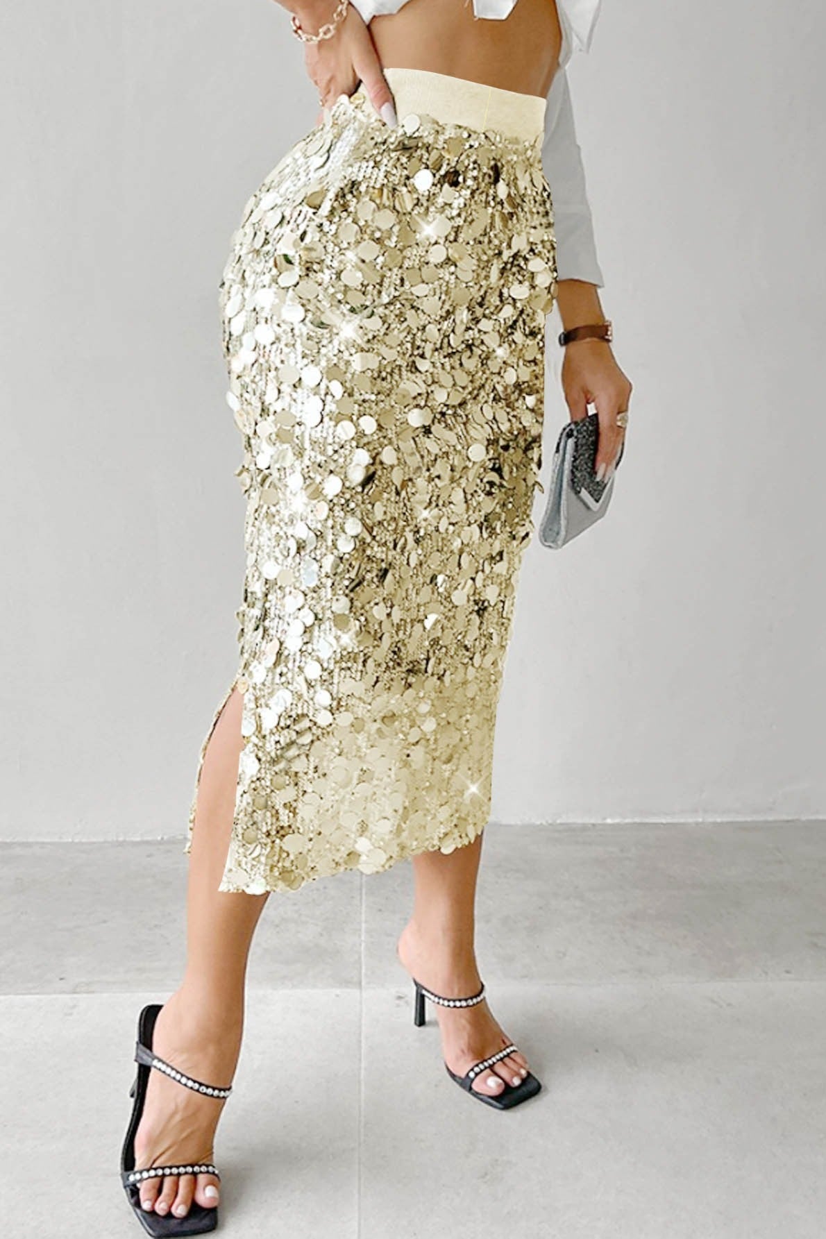 Beautifully Crafted Garment in a Classic Style