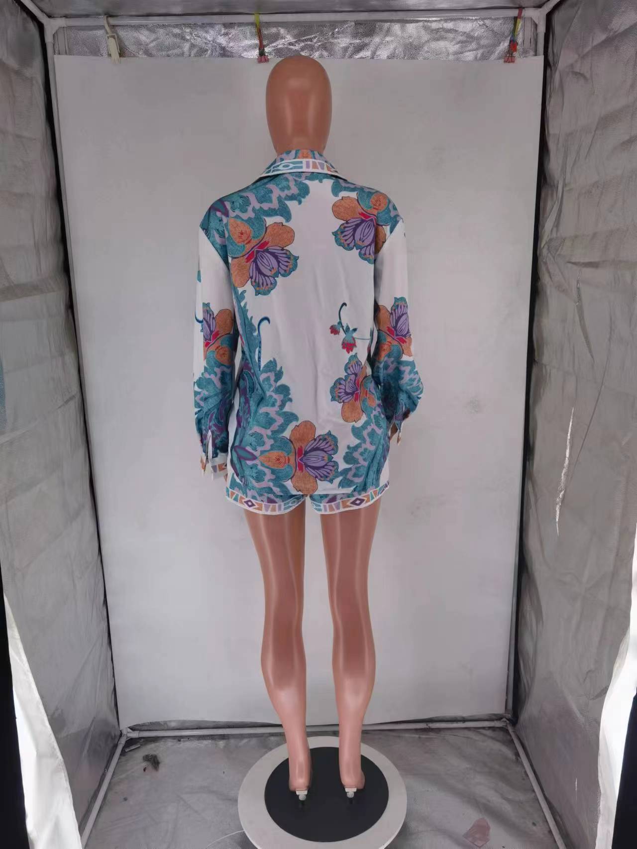 Classic Vintage & Enduringly Stylish Garment