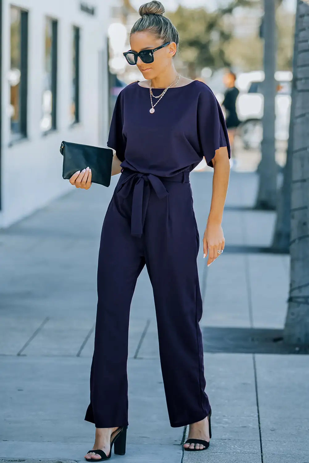 Effortlessly Elegant Garment with a Timeless Design