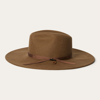 Classic Vintage & Enduringly Stylish Garment