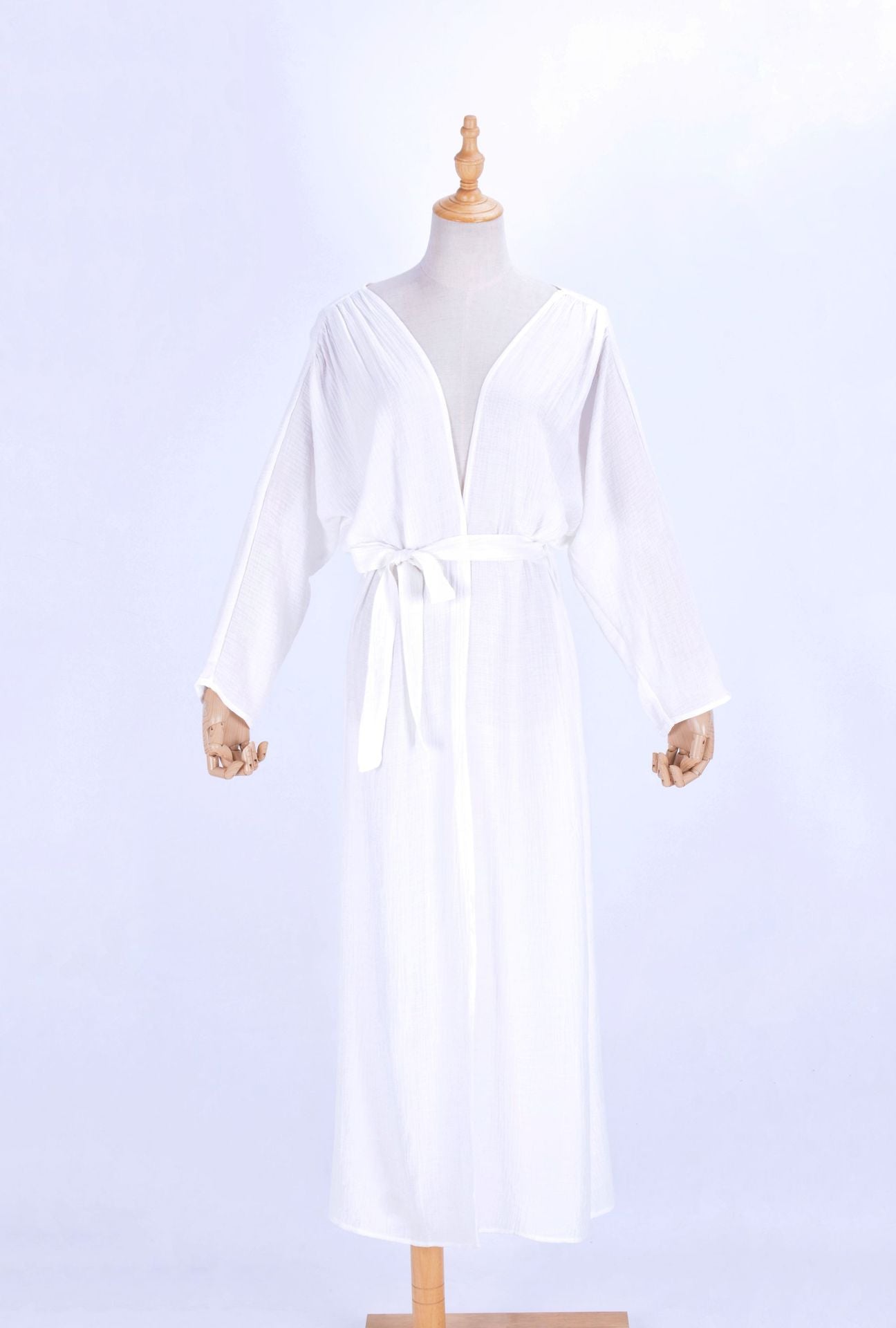 Well Tailored Garment with a Graceful Silhouette