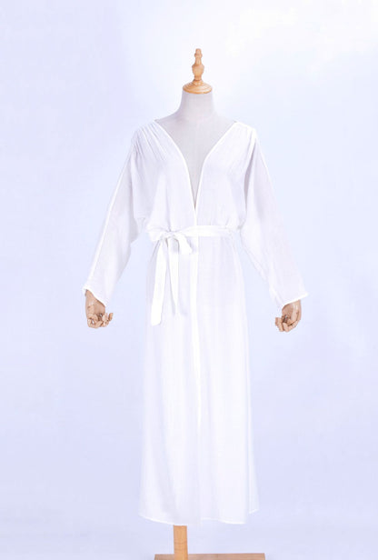 Well Tailored Garment with a Graceful Silhouette