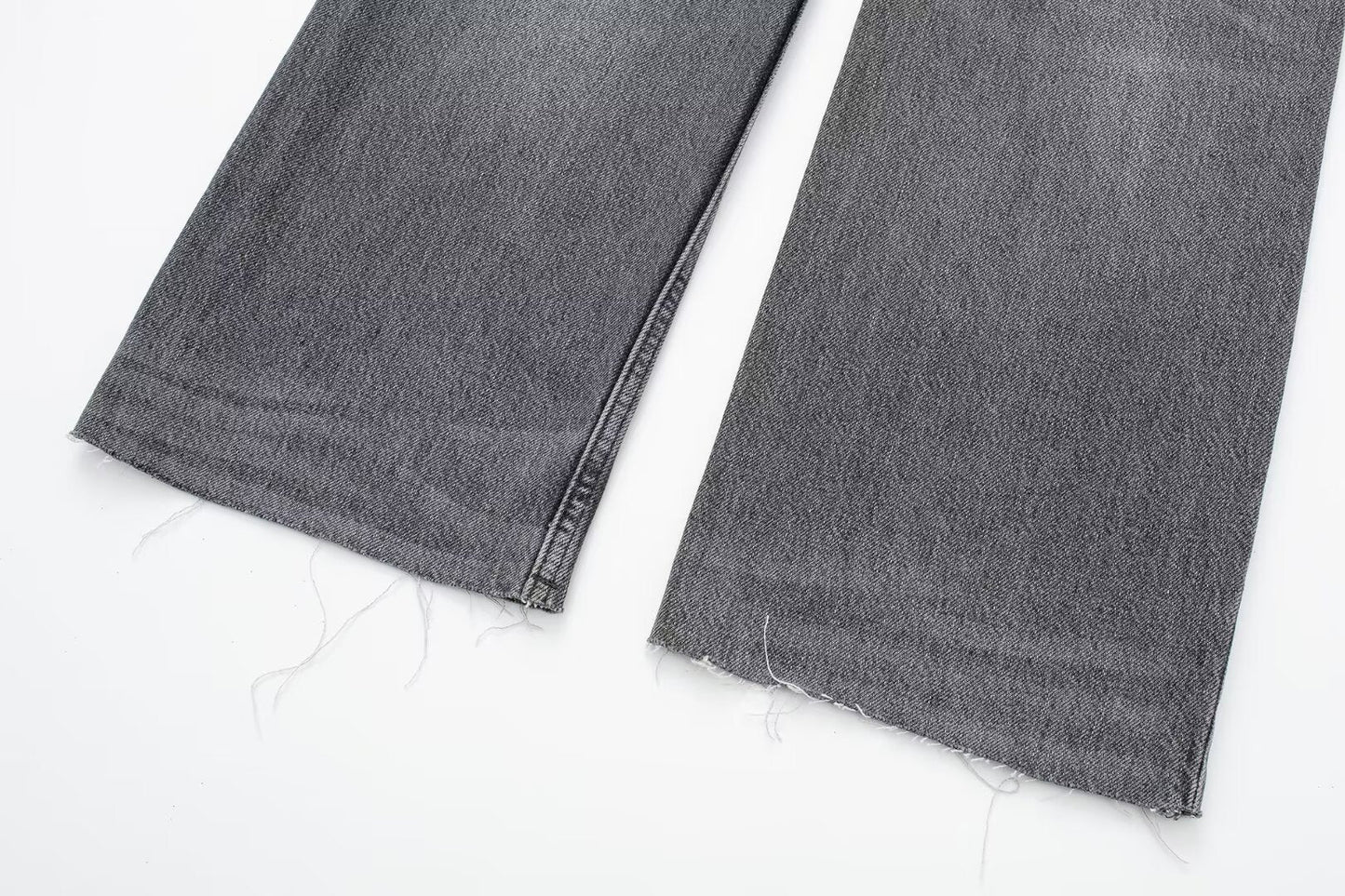 Elegantly Styled Pants for Everyday Wear
