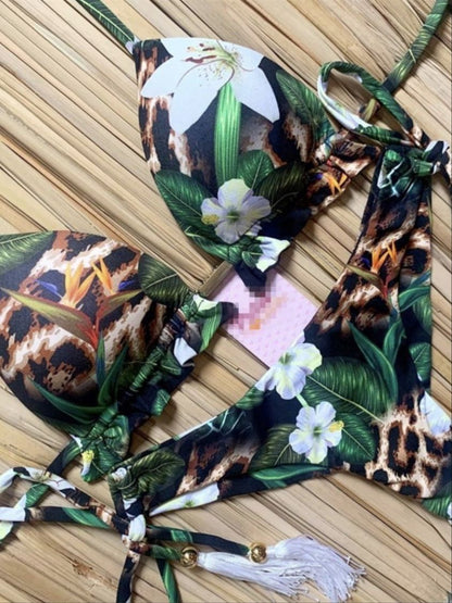 Classic Vintage Bikini with a Flattering Fit