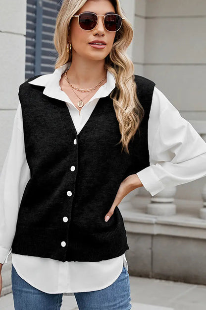 Well Tailored Sweater with a Graceful Silhouette
