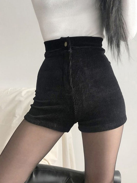 Classic Vintage Pants with a Flattering Fit