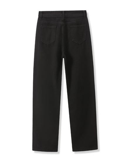 Well Tailored Garment with a Graceful Silhouette
