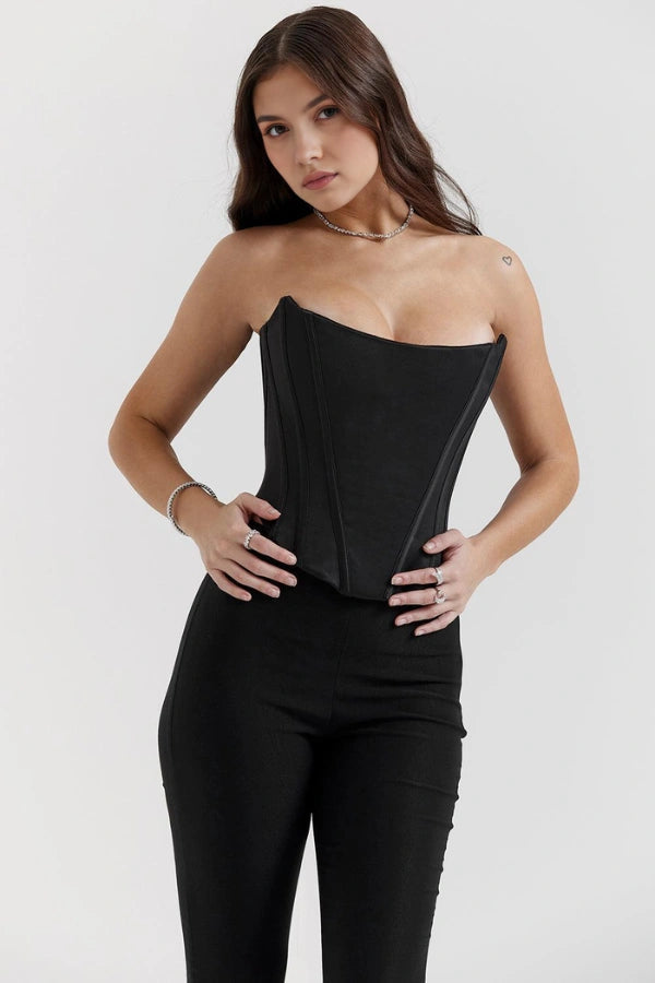 Well Tailored Garment with a Graceful Silhouette