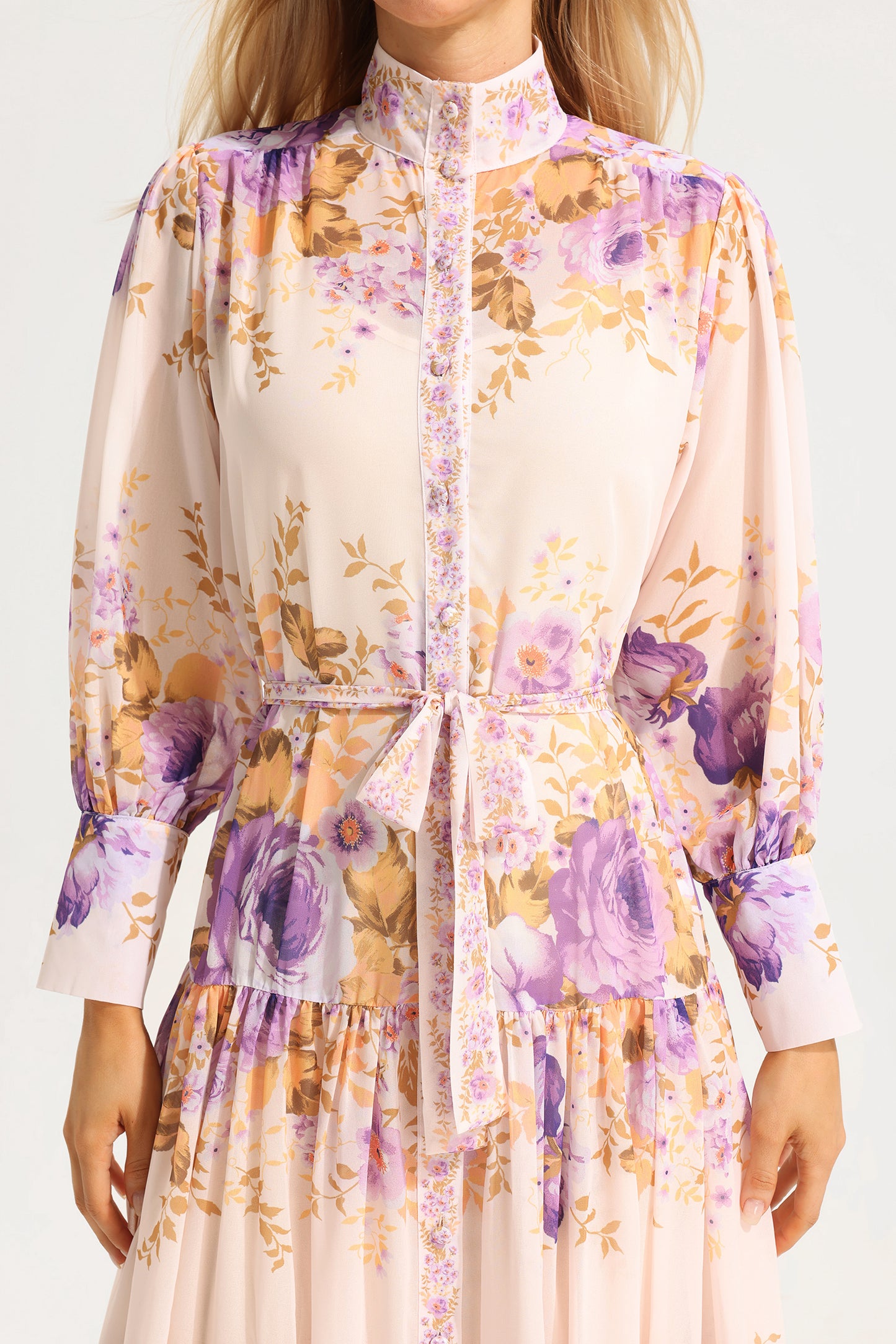 Sophisticated Dress with a Clean Classic Look