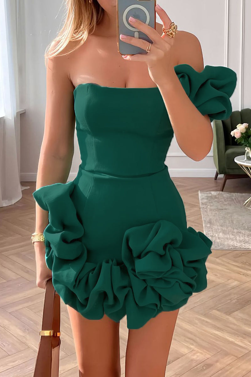 Gracefully Styled Dress for Any Occasion