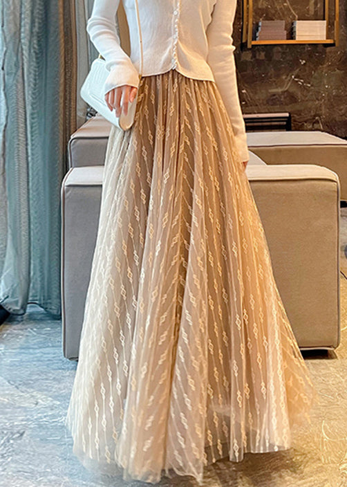 Well Tailored Garment with a Graceful Silhouette