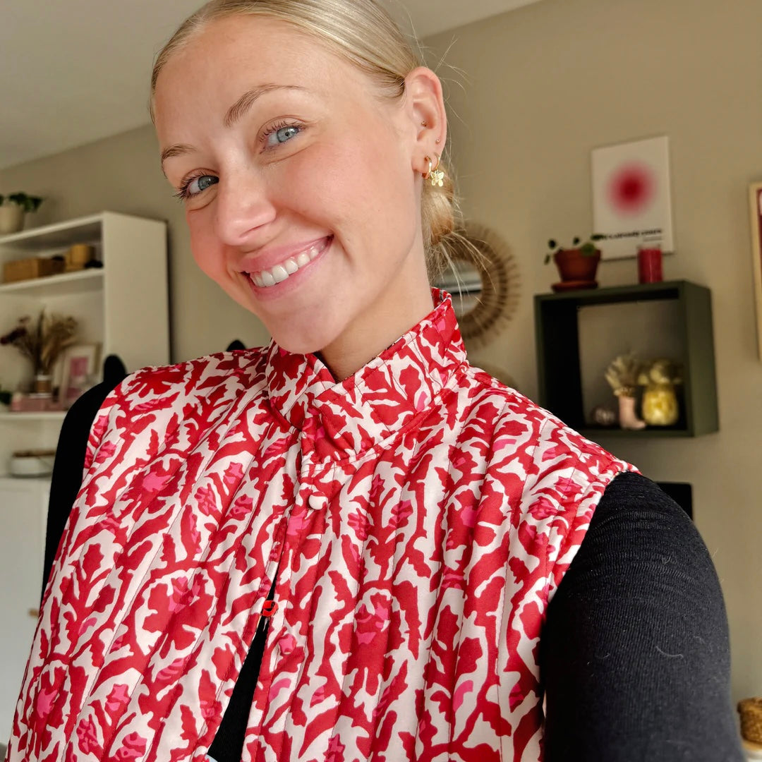 Beautifully Finished Garment in a Timeless Design