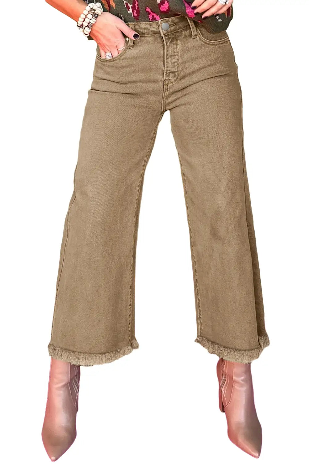 Gracefully Styled Garment for Any Occasion