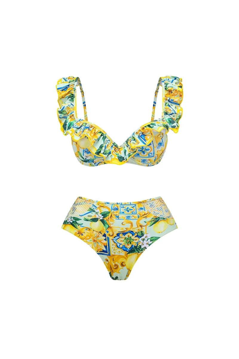 Well Tailored Bikini with a Graceful Silhouette