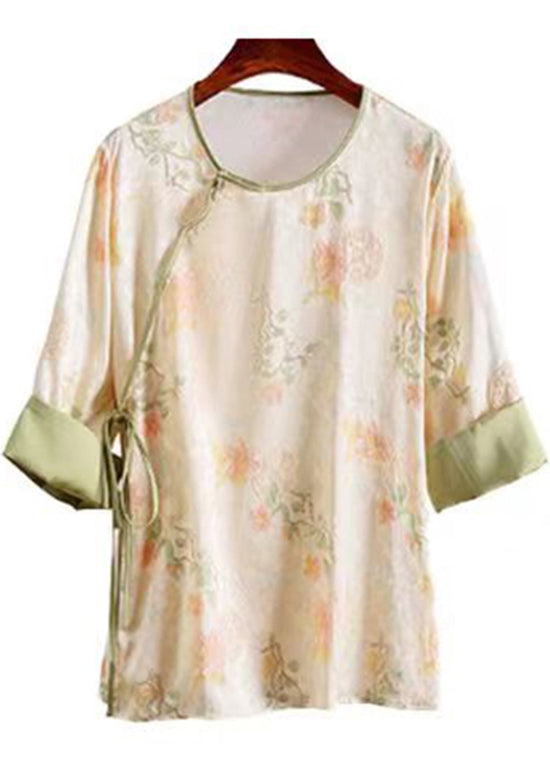 Polished Top with an Effortless Classic Look