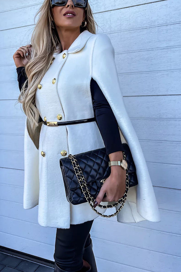 Well Tailored Coat with a Graceful Silhouette