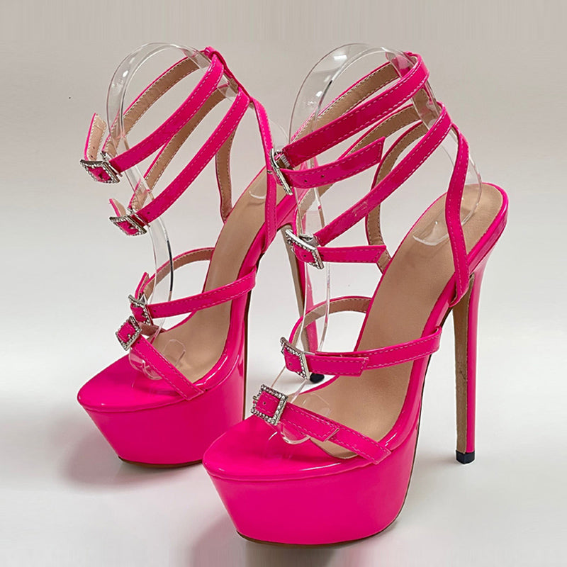 Classic Vintage Heels with a Flattering Fit